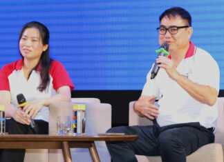 Tin tức tổng hợp: Chuyên gia PwC khuyến nghị sinh viên kế – kiểm toán cần làm chủ AI Ông Mai Viết Hùng Trân, Tổng giám đốc PwC Việt Nam, trao đổi với sinh viên Đại học Kinh tế - Luật